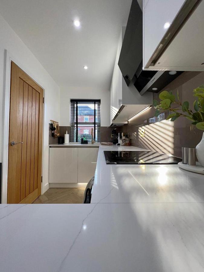 Charming 3-Bed House With 1 Parking Space Κάντεμπερι Εξωτερικό φωτογραφία
