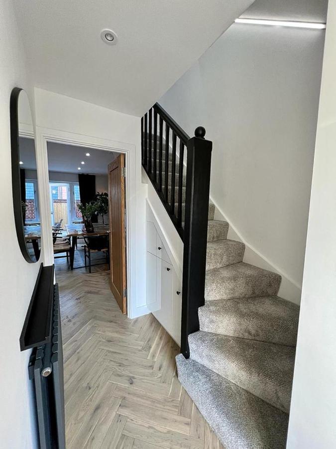 Charming 3-Bed House With 1 Parking Space Κάντεμπερι Εξωτερικό φωτογραφία